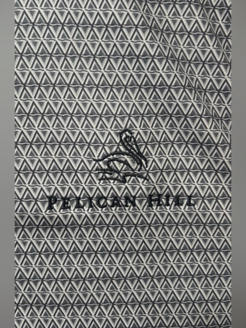 Cutter & Buck Pelican Hill Resort Newport  Mens Tech Golf  Polo size M Gray